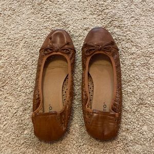 Brown flats